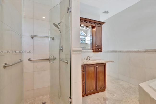 4610 Sw 178 Th Ave, House other with 8 bedrooms, 8 bathrooms and null parking in Southwest Ranches FL | Image 72