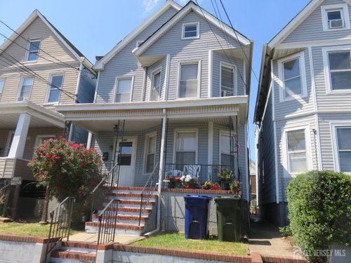 267 Elm St, Perth Amboy, NJ, 08861-4001 | Card Image