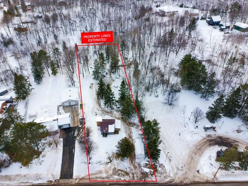 3946 E Calvary Rd, Duluth, MN, 55803-1347 | Card Image