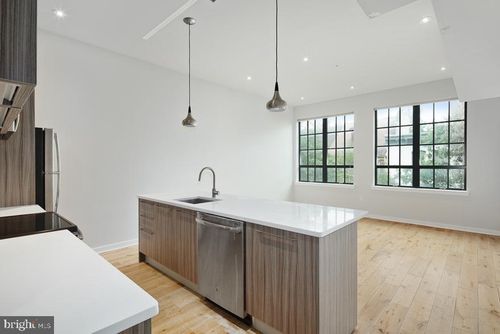 unit-210-412 S 13th Street, PHILADELPHIA, PA, 19147 | Card Image