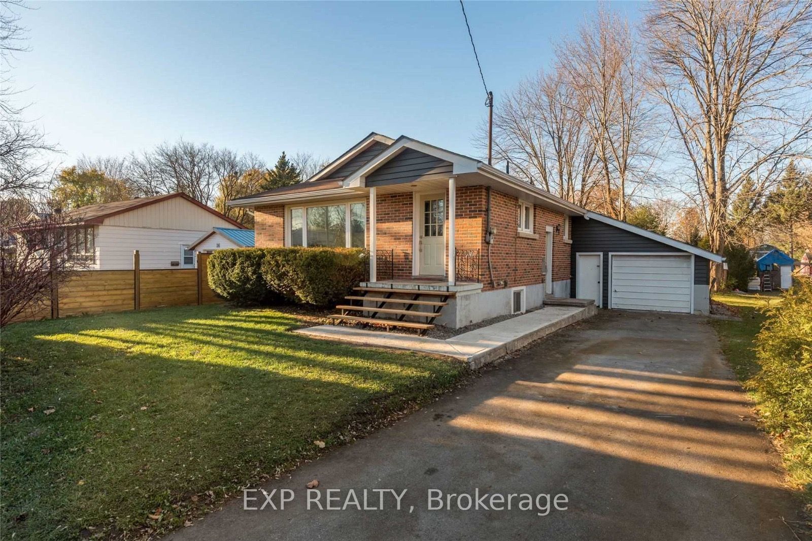 Residential Lease in Orillia