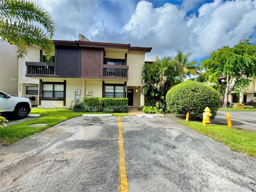 3840-3840 Sw 52nd Ave, Pembroke Park, FL, 33023-6900 | Card Image