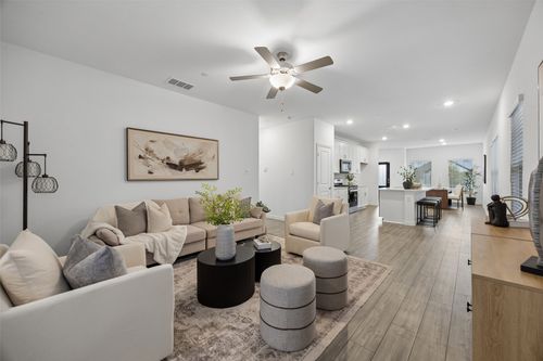 210 Monarch Way, Wylie, TX, 75098-5572 | Card Image