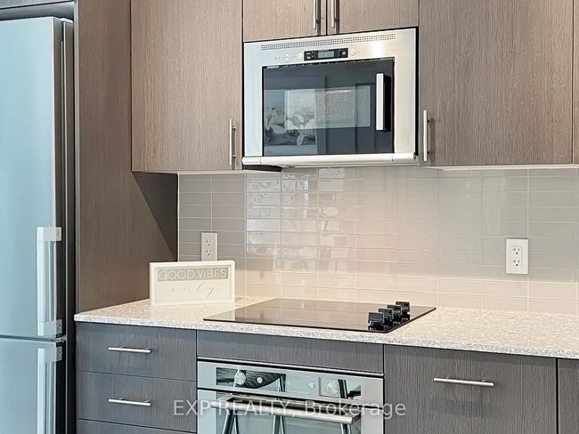 712 - 2550 Simcoe St N, Condo with 2 bedrooms, 1 bathrooms and 1 parking in Oshawa ON | Image 10