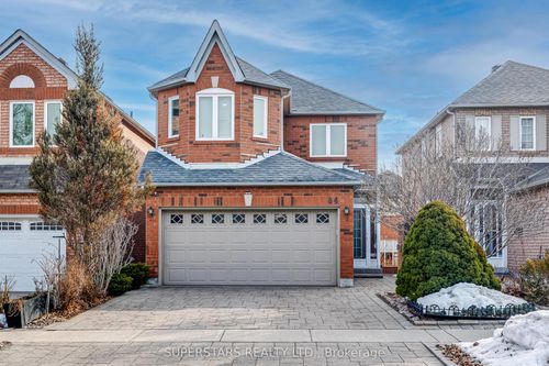 84 Fortune Cres, Richmond Hill, ON, L4S1T5 | Card Image
