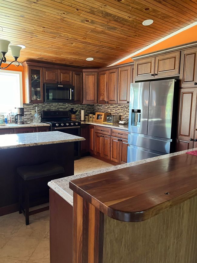 4222 Route 155, House other with 3 bedrooms, 2 bathrooms and null parking in East Wallingford VT | Image 8
