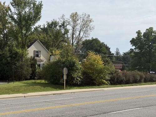 826 Smith Ave, Lake Bluff, IL, 60044-1642 | Card Image