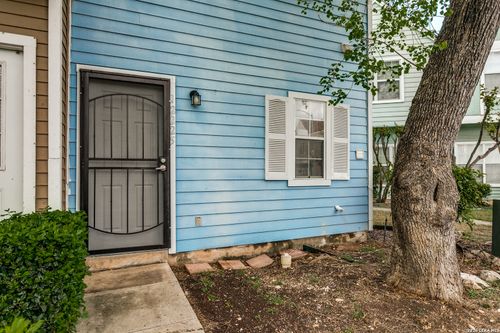 12225 Magnolia Blossom, San Antonio, TX, 78247-4248 | Card Image