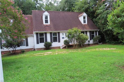 118 Sandpiper St, Newport News, VA, 23602-6335 | Card Image