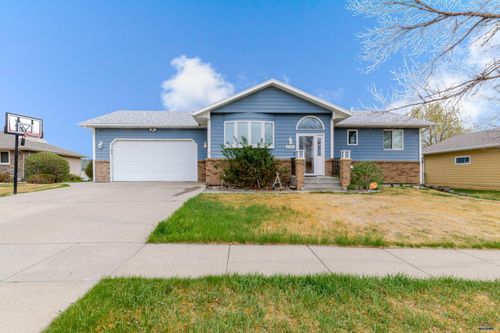 4158 Wisconsin Ave, Rapid City, SD, 57701-7719 | Card Image