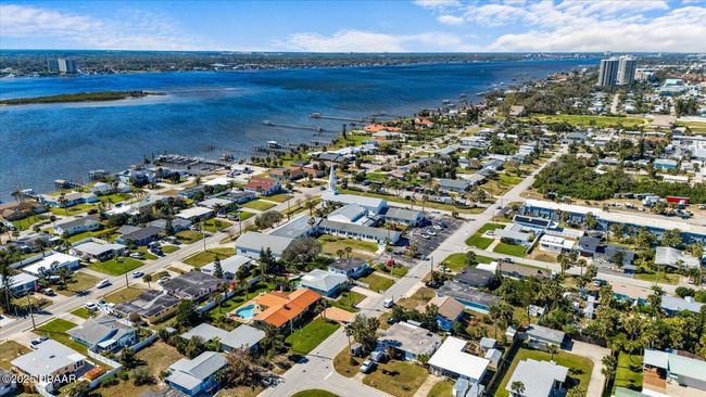 3227 S Peninsula Dr, House other with 2 bedrooms, 2 bathrooms and null parking in DAYTONA BEACH SHORES FL | Image 35