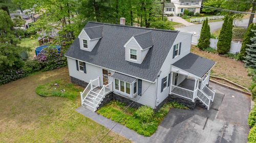 192 Searles Road, Nashua, NH, 03062 | Card Image