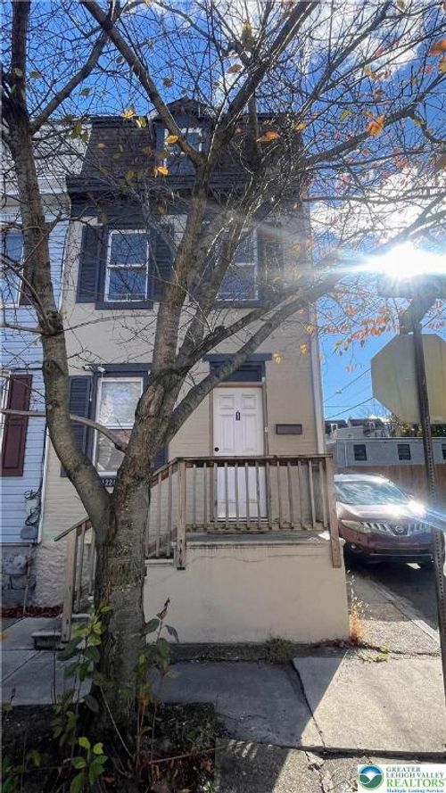 2-1224 Lehigh St, EASTON, PA, 18042-4016 | Card Image