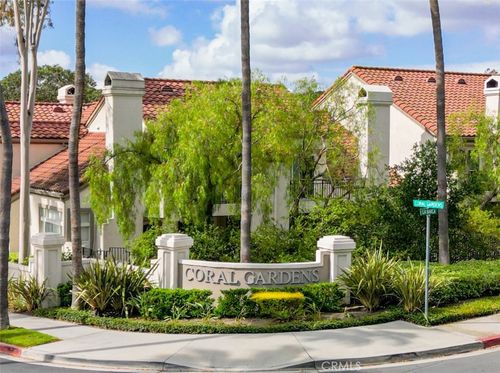 223-27917 Freeport, Mission Viejo, CA, 92692-3096 | Card Image