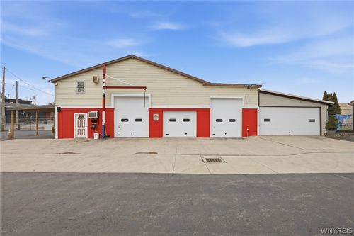 2910 Louisiana Avenue, Niagara, NY, 14305 | Card Image