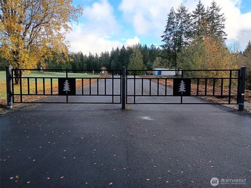 7 Crescent Valley Dr Nw, Gig Harbor, WA, 98332 | Card Image