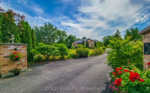 bsmt-20560 Yonge St, East Gwillimbury, ON, L9N0J7 | Card Image