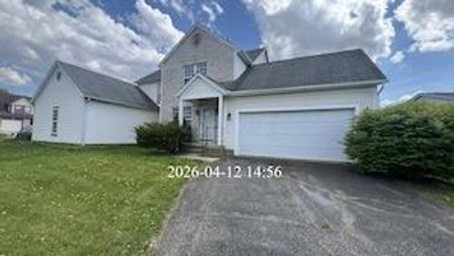 7705 Farmsbury Dr, Reynoldsburg, OH, 43068-3153 | Card Image