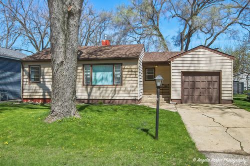 510 Sunrise Dr, Mchenry, IL, 60051-8594 | Card Image