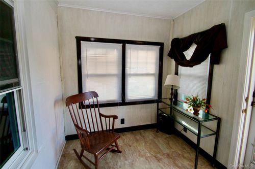 610 Emerson Ave, North Baldwin, NY, 11510-2206 | Card Image