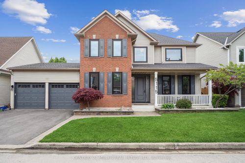 5115 Forest Grove Cres, Burlington, ON, L7L6G6 | Card Image