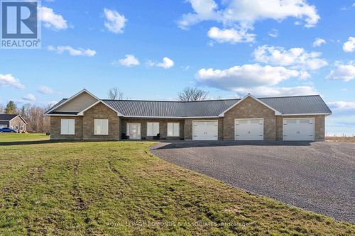 346 Foresters Falls Rd, Cobden, ON, K0J1K0 | Card Image