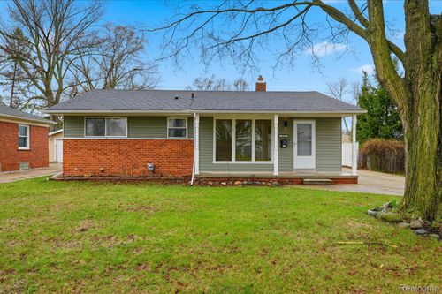 250 S Batchewana Ave, Clawson, MI, 48017-1803 | Card Image