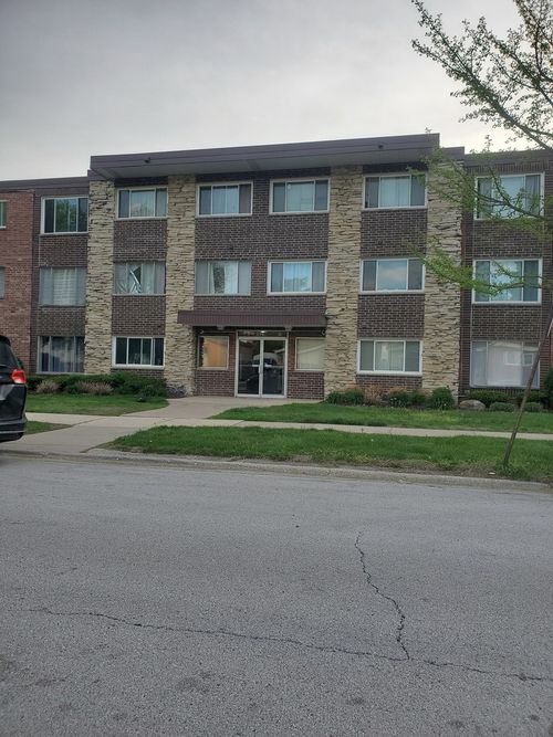 306-10210 Washington Ave, Oak Lawn, IL, 60453-4687 | Card Image