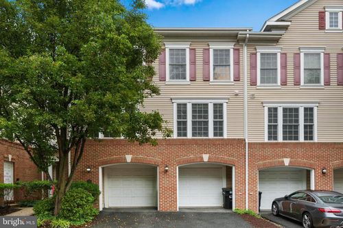 55-7135 Huntley Creek Pl, ALEXANDRIA, VA, 22306-5107 | Card Image