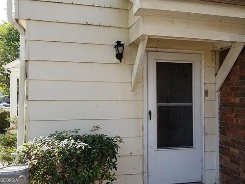 2575 Stratford Ln, Morrow, GA, 30260-2128 | Card Image