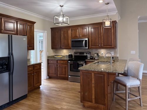 111 Galway Lk S, Hendersonville, TN, 37075-4584 | Card Image