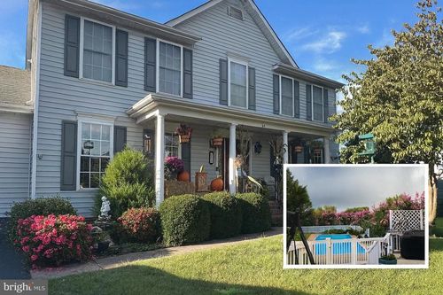 64 Walnut Farms Pkwy, FREDERICKSBURG, VA, 22405-2147 | Card Image