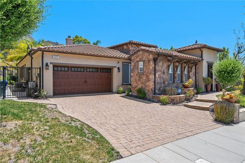 2427 Springbrook St, Thousand Oaks, CA, 91362-1147 | Card Image