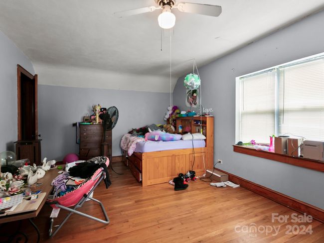 63 Ford St, House other with 3 bedrooms, 2 bathrooms and null parking in Canton NC | Image 17
