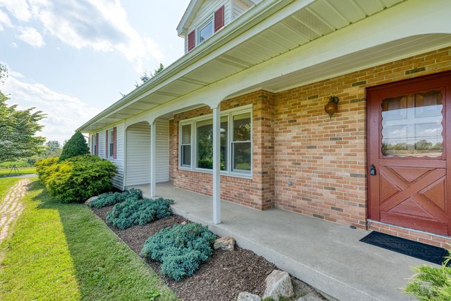 99 Ridge Rd, House other with 4 bedrooms, 3 bathrooms and 2 parking in New Milford CT | Image 4