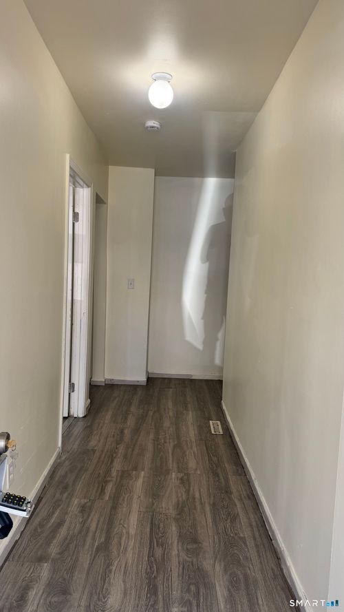 115 Denver Ave, Bridgeport, CT, 06605-1903 | Card Image