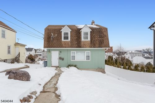 2-223 Liberty St, Boonton Twp, NJ, 07005-1445 | Card Image