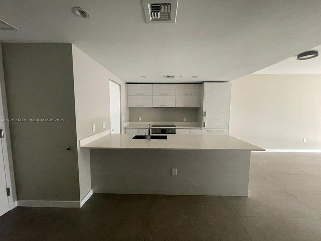 UNIT-2304 - 1300 S Miami Ave, Condo with 1 bedrooms, 1 bathrooms and null parking in Miami FL | Image 7