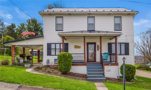 145 Corliss St, Salisbury, PA, 15558-3012 | Card Image