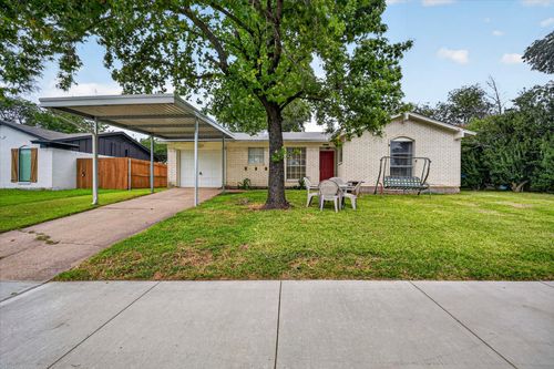 14413 Horseshoe Trl, Balch Springs, TX, 75180-4161 | Card Image