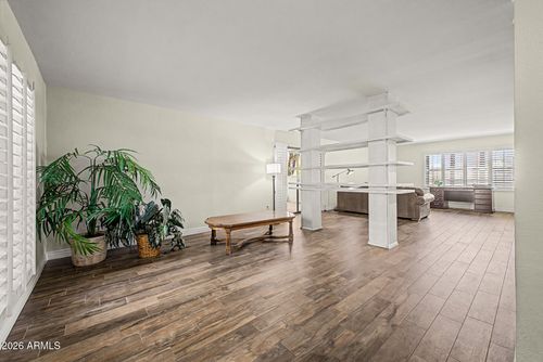 412-5102 N 31st Pl, Phoenix, AZ, 85016-4518 | Card Image