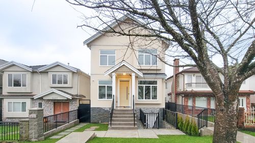 3431 E 23rd Ave, Vancouver, BC, V5R1C1 | Card Image