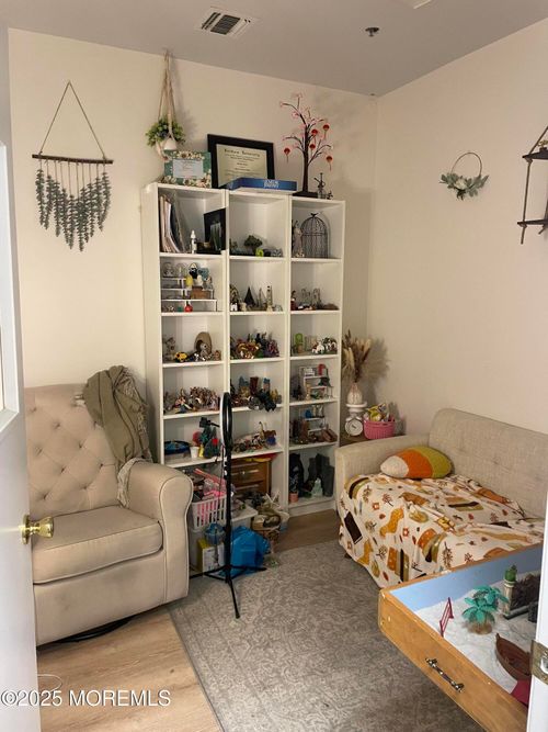 364 N Main St, Manahawkin, NJ, 08050-3187 | Card Image