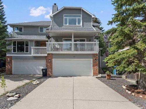 13 Stradwick Pl Sw, Calgary, AB, T3H1T3 | Card Image
