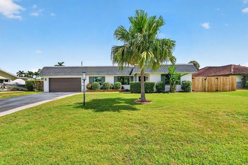 110 W Coconut Dr, Lake Worth, FL, 33467-4812 | Card Image