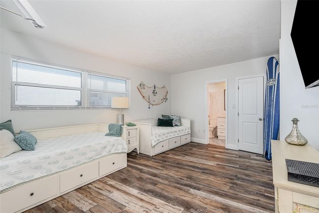 APT-4K - 4000 Ocean Beach Blvd, Condo with 2 bedrooms, 2 bathrooms and null parking in Cocoa Beach FL | Image 17