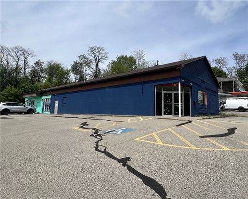 108 Simpson Howell Rd, Elizabeth, PA, 15037-2528 | Card Image