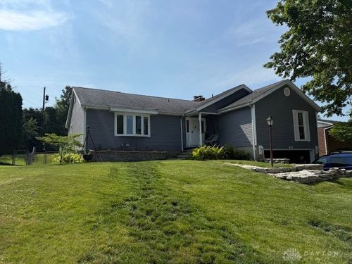 479 N Stadium Dr, Xenia, OH, 45385-2103 | Card Image