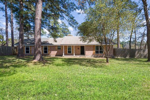 19331 E Lakeshore Dr, Magnolia, TX, 77355-6748 | Card Image