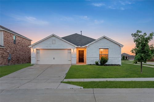 3048 Chico Dr, Forney, TX, 75126-3573 | Card Image